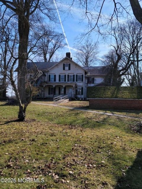 Historic Colonial Estate